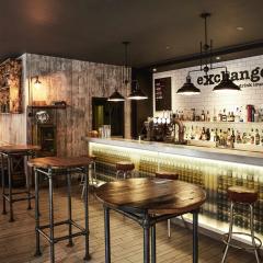 Bar & Lounge Photo