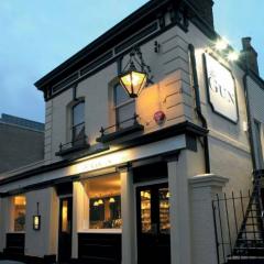 The Gun Exterior