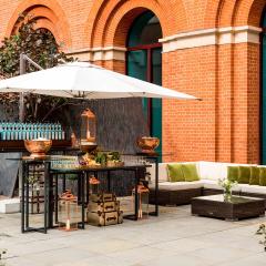 Hansom Hall - Outdoor Terrace Catering