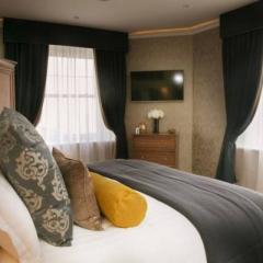 Belcourt Suite