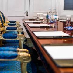 The Bentley Hotel - Meeting Room (Boardroom Style)
