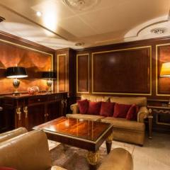 The Bentley Hotel - Cigar Room Photo