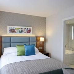 Our elegant bedrooms