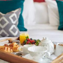 Loft Suite - 'Breakfast in Bed' Photo