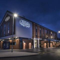 The Lodge Hotel Photo