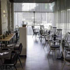 Grey - Restaurant Photo