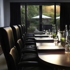 Victoria Boardroom