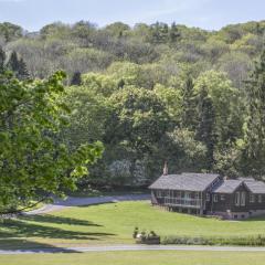 The Woodland Lodge