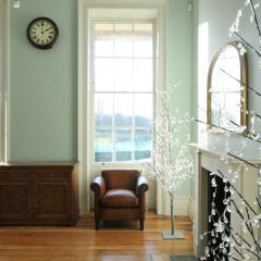 Clissold House - Hallway