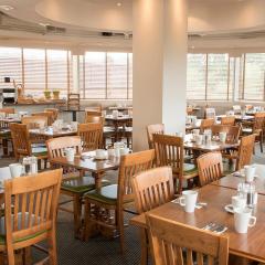 Breakfast Room