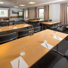 Meeting Room Classroom Layout