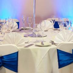 Blue Wedding Table Settings Photo