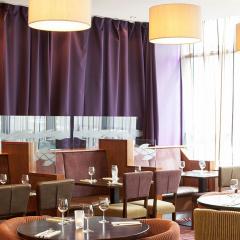 Hotel Dining