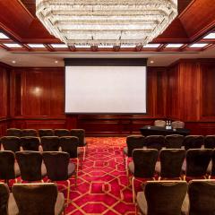 Royal Suite - Theatre