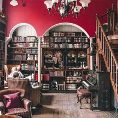 Library Bar