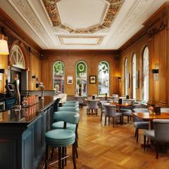 Bailey's Bar