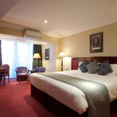 King Bedroom