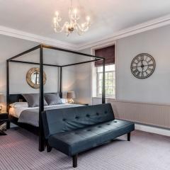 Mansion Guest Suite