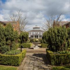 Hotel Grounds