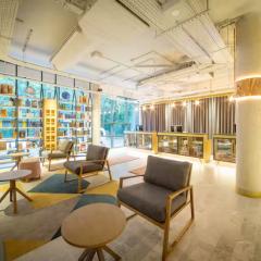 Lobby with Seating