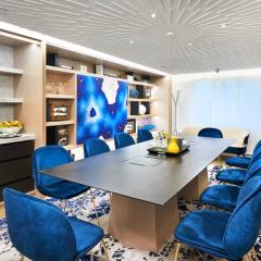 Starlight VIP Meeting Room