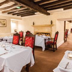 Restaurant Dining