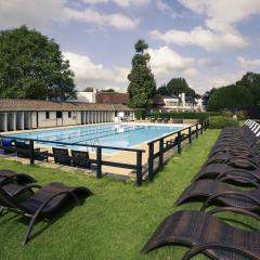 Outdoor Swimming Pool Photo