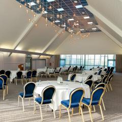 Yorkshire Suite Cabaret