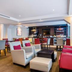 Club Floor Lounge
