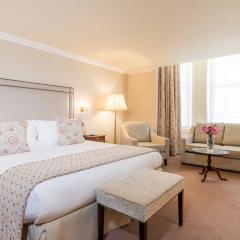 Executive Bedroom