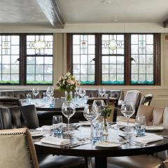 Riverside Restaurant