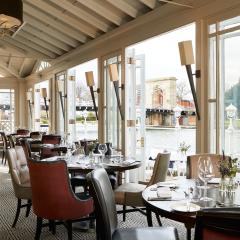 Riverside Restaurant
