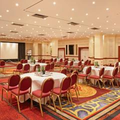 Conference Cabaret Setup