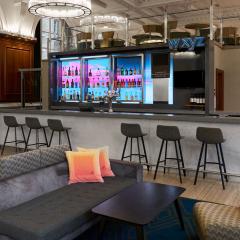 WXYZ Bar & Lounge Area