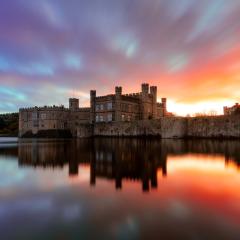 Sunrise at Leeds Castle