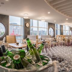 Reception Drinks