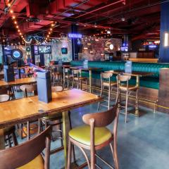 Sapphire Seating Area