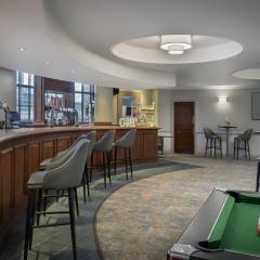 Merchant Bar
