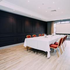 Chatsworth Suite