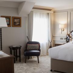 Mews suite