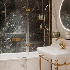 Mews suite bathroom