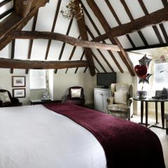 Super Deluxe Room