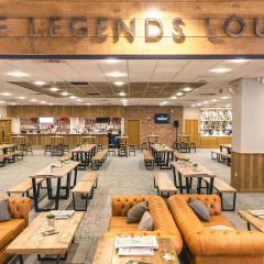 Pure Legends Lounge Photo