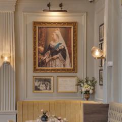 DoubleTree by Hilton Harrogate Majestic Hotel & Spa - Queen Victoria Wedding Package