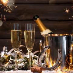 Crowne Plaza Reading East - New Years Eve Residential Package with Dinner for Two Adults