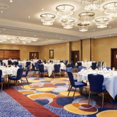 Arundel Suite - Crowne Plaza London - Gatwick Airport