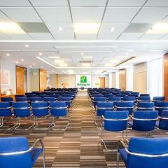 Concorde Suite - Holiday Inn London - Gatwick Airport