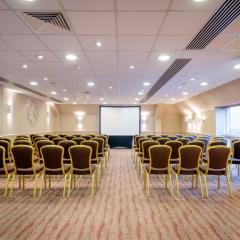 Cromwell Suite - Donnington & Co.