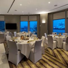 The River Room - Radisson Blu Edwardian, London Canary Wharf East