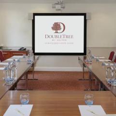 Quinton Suite - Doubletree by Hilton Stratford Upon Avon